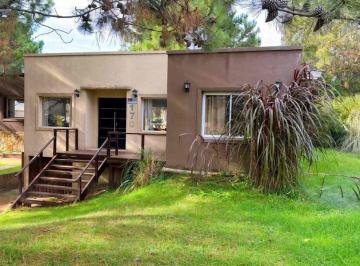 Casa · 150m² · 4 Ambientes · 1 Cochera · Casa Venta Deportiva II 4 Ambientes