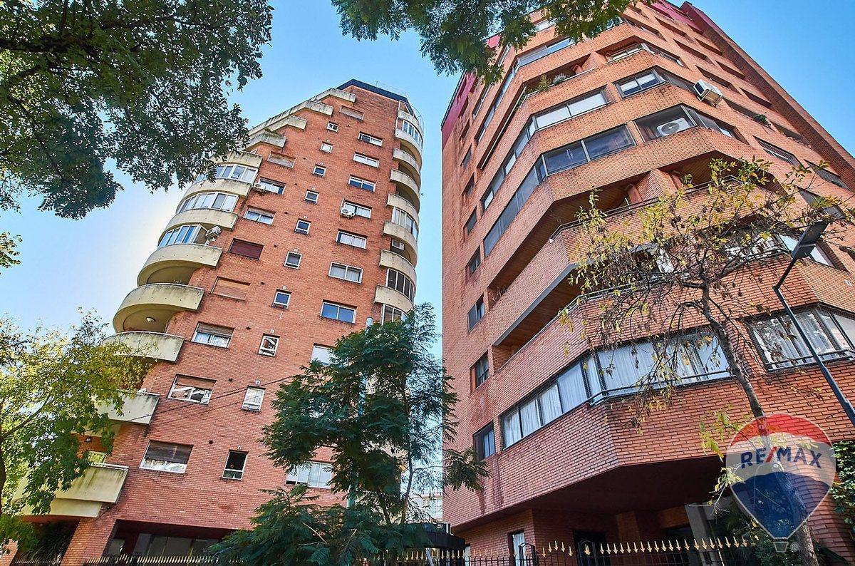 Vuelta de Obligado 2900