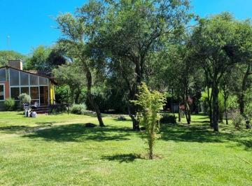 Casa · 265m² · 7 Ambientes · 3 Cocheras · Venta Tres Casas con Pileta La Granja Cordoba