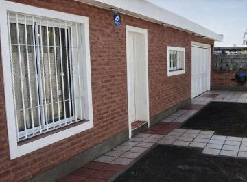 Casa · 220m² · 4 Ambientes · 3 Cocheras · Venta Casa Marques de Sobremonte