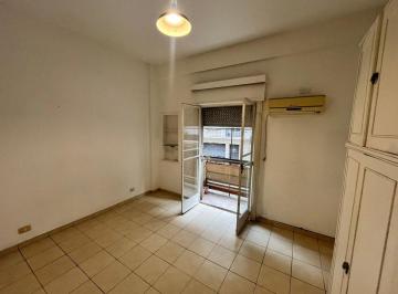 Departamento · 41m² · 2 Ambientes · Departamento 2 Amb Amplios en Excelente Ubicacion