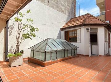 Casa · 210m² · 4 Ambientes · Venta - Casa Lote Propio - Terraza, Quincho y Patio