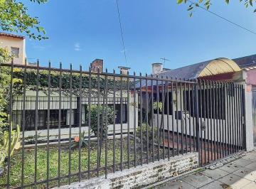 Casa · 197m² · 4 Ambientes · 1 Cochera · Venta Casa Multifamilia Haedo Norte 4 Amb, Cochera