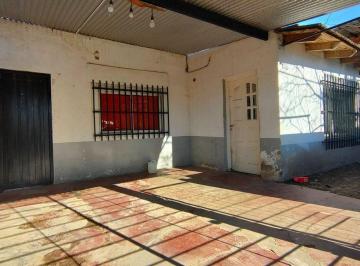 Casa · 54m² · 3 Ambientes · 1 Cochera · Venta Casa 3 Ambientes en Ituzaingó - Villa Udaondo