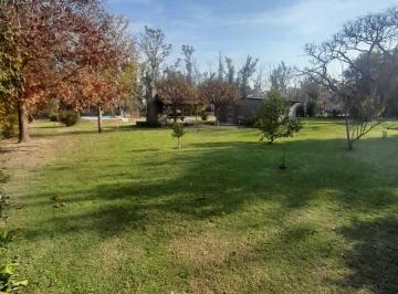 Quinta vacacional · 45m² · 1 Dormitorio · Casa con Amplisimo Terreno + Pileta