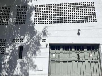Garage · 9m² · Excelente Cochera en Pleno Lanusita Lanus Oeste