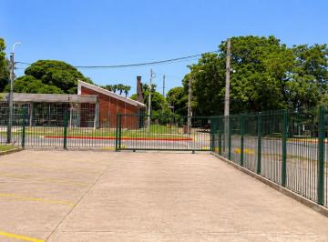 Departamento · 62m² · 4 Ambientes · Venta Apto 3 Dorm. C. Cerrado con Área Verde