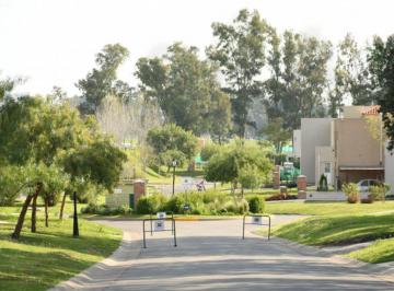 Terreno · 557m² · Lote Pilar del Este Barrio Santa Lucia