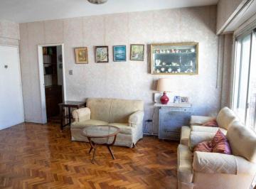 Departamento · 95m² · 4 Ambientes · Venta Dto. 4 Amb. en Palermo con Balcón Corrido