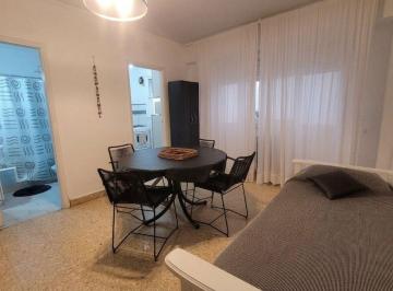 Departamento · 28m² · 1 Ambiente · Alquiler Monoambiente con Cocina Separada - Centro