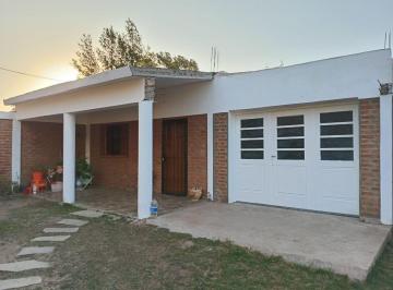 Casa · 131m² · 5 Ambientes · Se Vende Casa en Villa de Soto