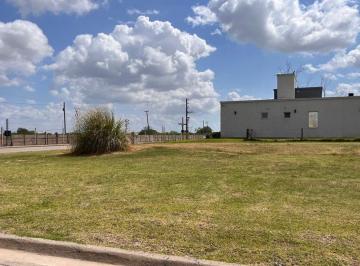 Terreno · 783m² · Lote Perimetral Venta Santa Clara Al Sur Financia