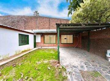 Casa · 60m² · 1 Dormitorio · Copia de Copia de Alquiler Casa 2 Amb - Paso del Rey Centro Sur