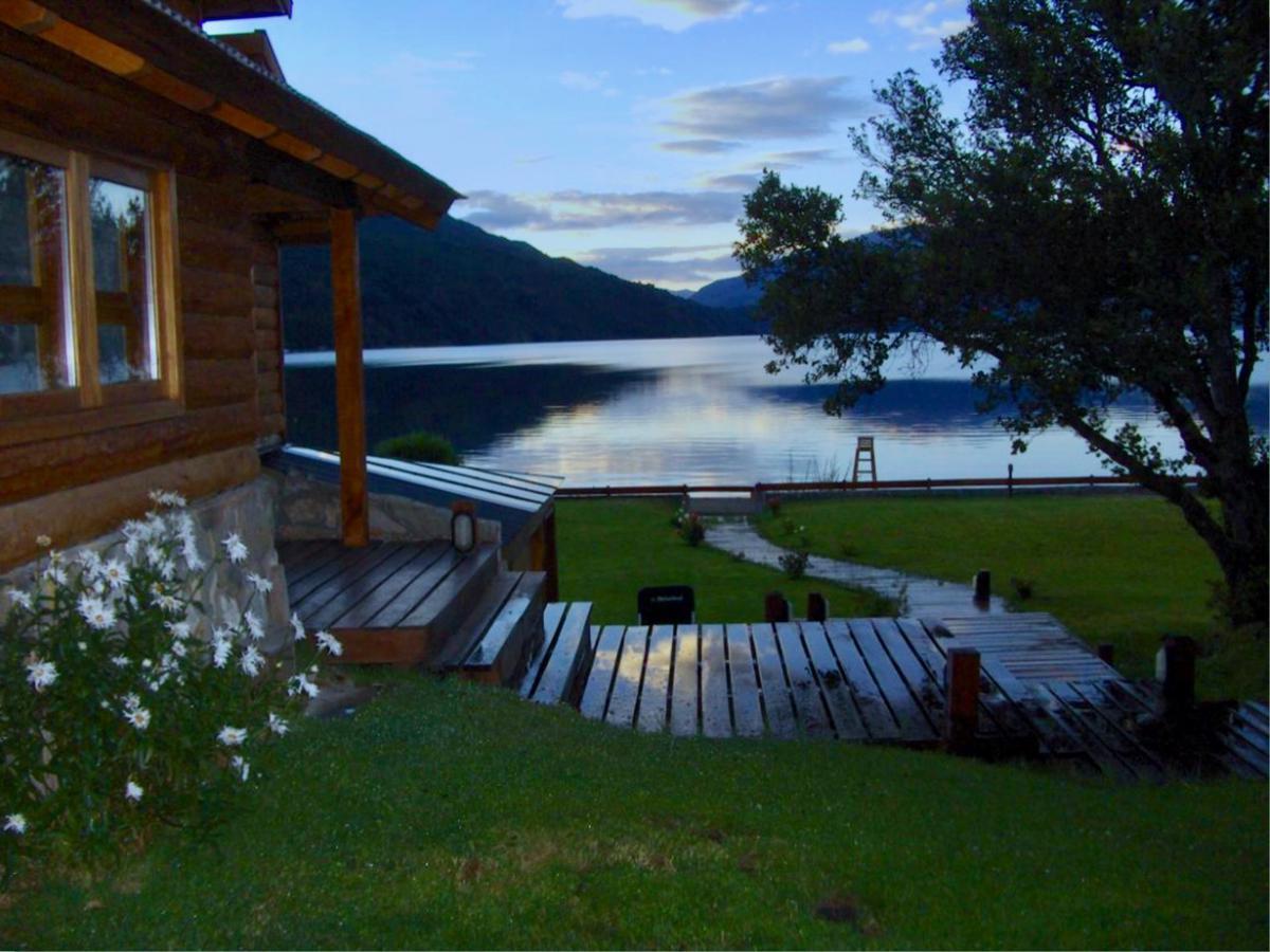 Lago Lolog Playa Bonita, Lácar, Neuquén