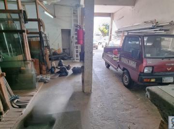 Local comercial · 96m² · ¡Galpón en Alquiler en El Centro de del Viso, Pilar! Excelente Ubicación.