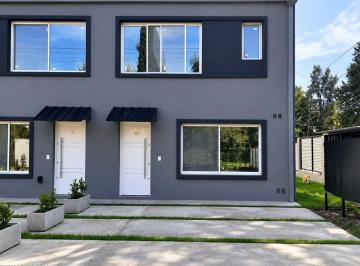 Casa · 121m² · 3 Ambientes · 1 Cochera · Duplex Venta Don Torcuato Barrio Privado a Estrenar