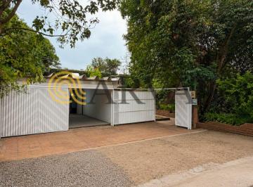 Casa de 5 ambientes, San Isidro · Casa en Alquiler - 3 Dorm - Parque - Pileta - Playroom