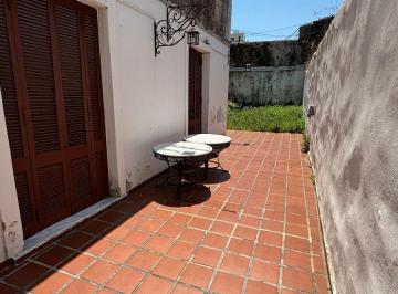 Casa de 6 ambientes, Monserrat · Venta │ Monserrat│casa de 6 Ambientes con Patio y Jardin