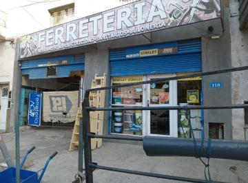 Local comercial · 300m² · Se Venden 2 Locales Juntos Apto Edificio
