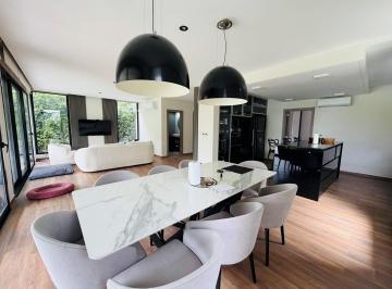 Casa · 240m² · 5 Ambientes · 1 Cochera · Casa en Alquiler en Tipas, Nordelta, Tigre
