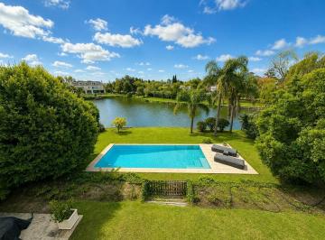 Casa · 480m² · 10 Ambientes · 2 Cocheras · Casa en Alquiler en La Isla, Nordelta, Tigre