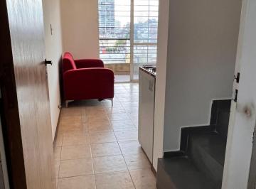 Departamento de 2 ambientes, Rosario · Dueño Directo: Departamento Dúplex 1 Dormitorio La Sexta / Abasto