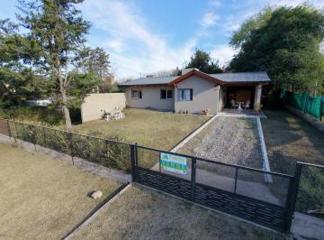 Casa de 3 ambientes, Villa General Belgrano · Casa en Venta: Dos Dorm., Dos Baños y Prácticamente a Estrenar