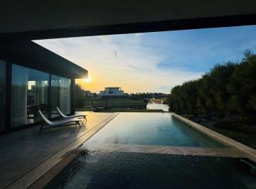Casa · 630m² · 6 Ambientes · 1 Cochera · Casa en Venta en El Yacht, Nordelta, Tigre