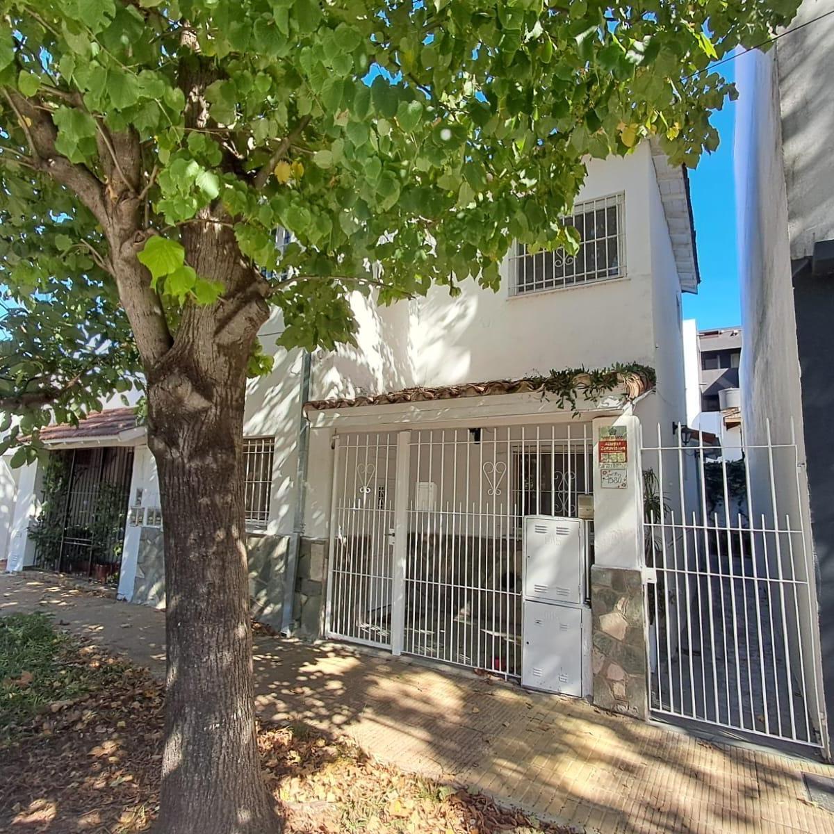 General Paz al 1500, Béccar, San Isidro