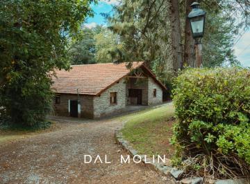 Casa · 166m² · 5 Ambientes · Venta · Chalet 3 Ambientes · Sierra de Los Padres · Parque y Asfalto - Terreno
