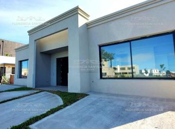 Casa · 171m² · 5 Ambientes · Casa Chalet de 5 Ambientes en Venta en Puertos, Escobar, G. B. a. Zona Norte