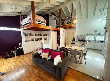 PH · 77m² · 4 Ambientes · PH en Tapiales