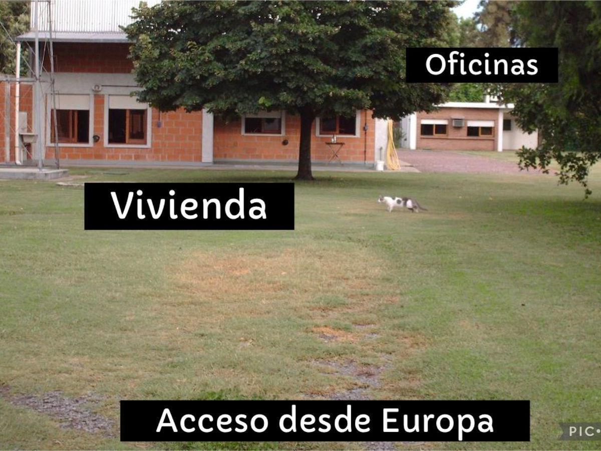 Depósito en Venta en Ituzaingo, Thornes 600, Ituzaingó, GBA Oeste