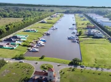 Terreno · 2400m² · Terreno Lote en Venta en Barrio Nautico San Juan, Villanueva, Tigre