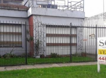 Casa · 130m² · 5 Ambientes · Alquiler 5 Ambientes - en Excelente Zona