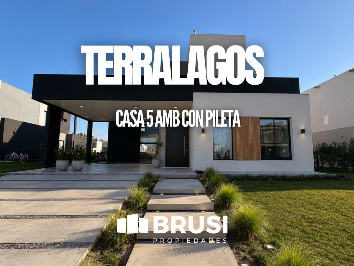 Los Robles al 5900