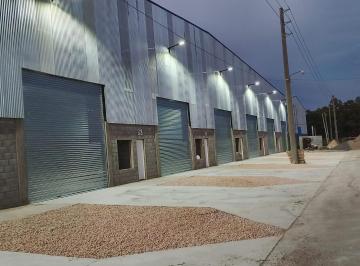 Bodega-Galpón · 420m² · 1 Cochera · Galpones Industriales - Parque Perón (Guernica)