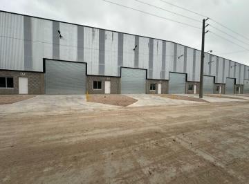 Bodega-Galpón · 420m² · 1 Ambiente · 1 Cochera · Galpones Industriales - Parque Perón (Guernica)