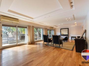 Departamento · 201m² · 5 Ambientes · 1 Cochera · Venta Exclusivo 4 Amb Patio Cochera Av Libertador