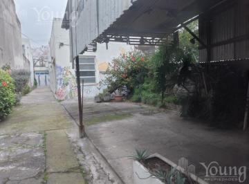 Casa · 130m² · 4 Ambientes · Oportunidad Casa o Terreno en Venta en Wilde