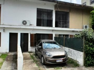 PH · 92m² · 3 Ambientes · 1 Cochera · PH en San Martin