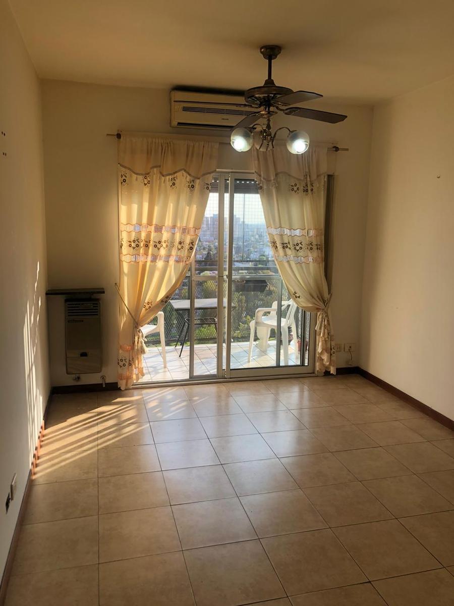 Bahia Blanca 622, Departamento 4 Ambientes a la Venta en Wilde con ¡cochera y Baulera!