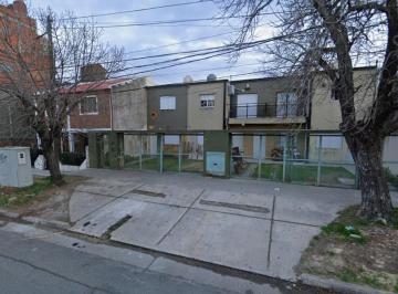 Departamento · 90m² · 4 Ambientes · Alquilo Duplex Churruarin Casi Rio Negro