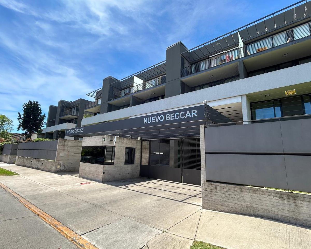 Intendente Becco al 2300