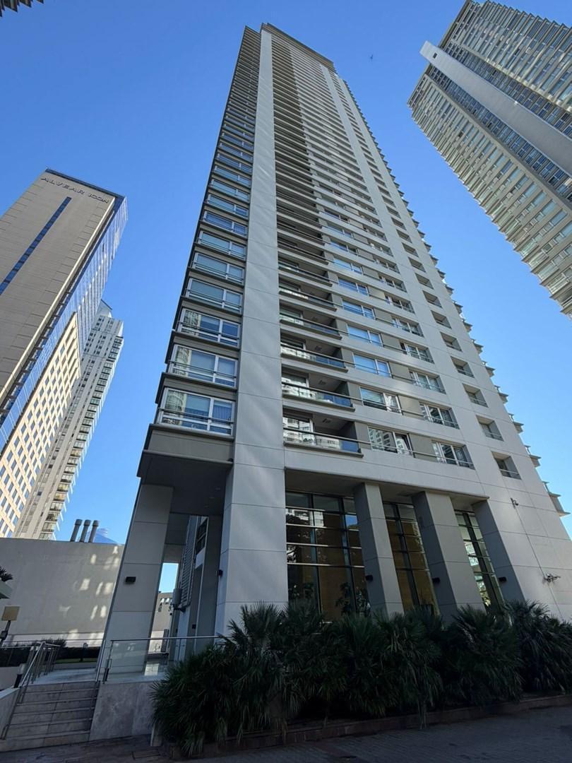 Departamento en Venta en Puerto Madero, Torre Le PARC 2 dormitorios, Azucena Villa Flor 500