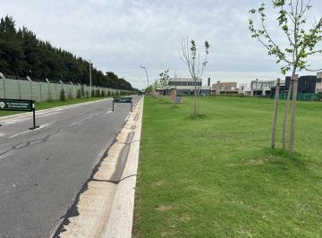 Terreno · 515m² · Terreno Lote en Venta en Carpinchos, Nordelta, Tigre