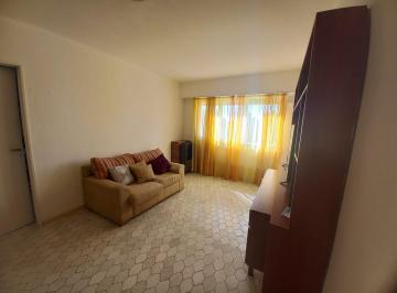 Departamento en Alquiler de 3 ambientes Macrocentro · Alquiler Departamento 3 Ambientes 12 Meses en Macrocentro