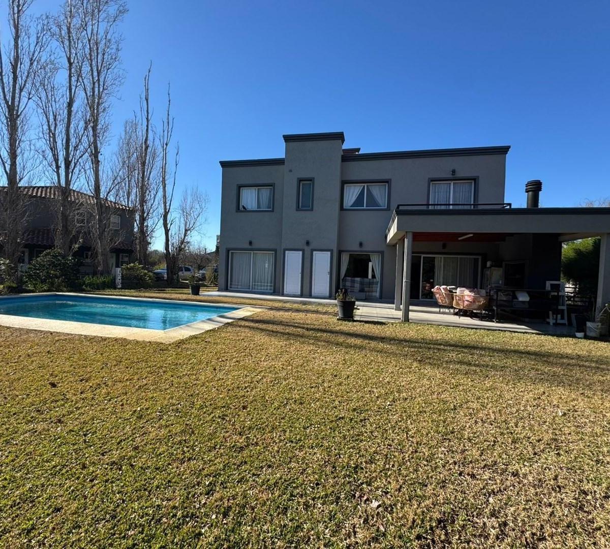 Casa en Venta en La Alameda 3 dormitorios, Nordelta 100