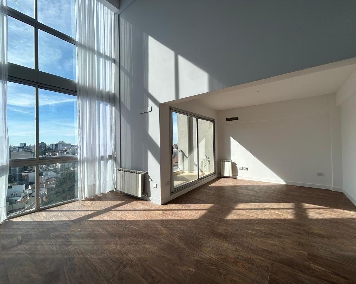 Departamento en Venta en Ramos Mejía 5 dormitorios, Pueyrredón 300