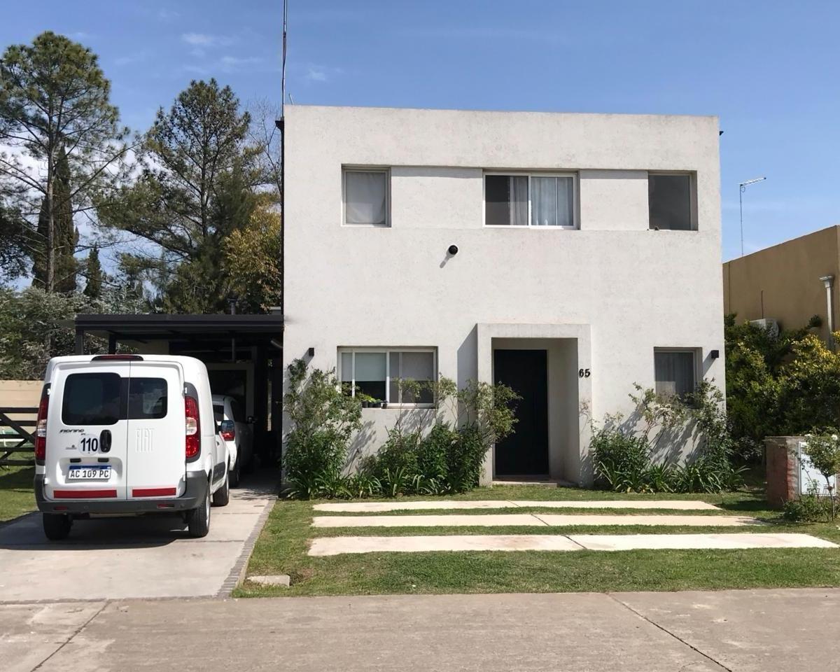 Casa en Venta en El Portal 3 dormitorios, Pilar 1300